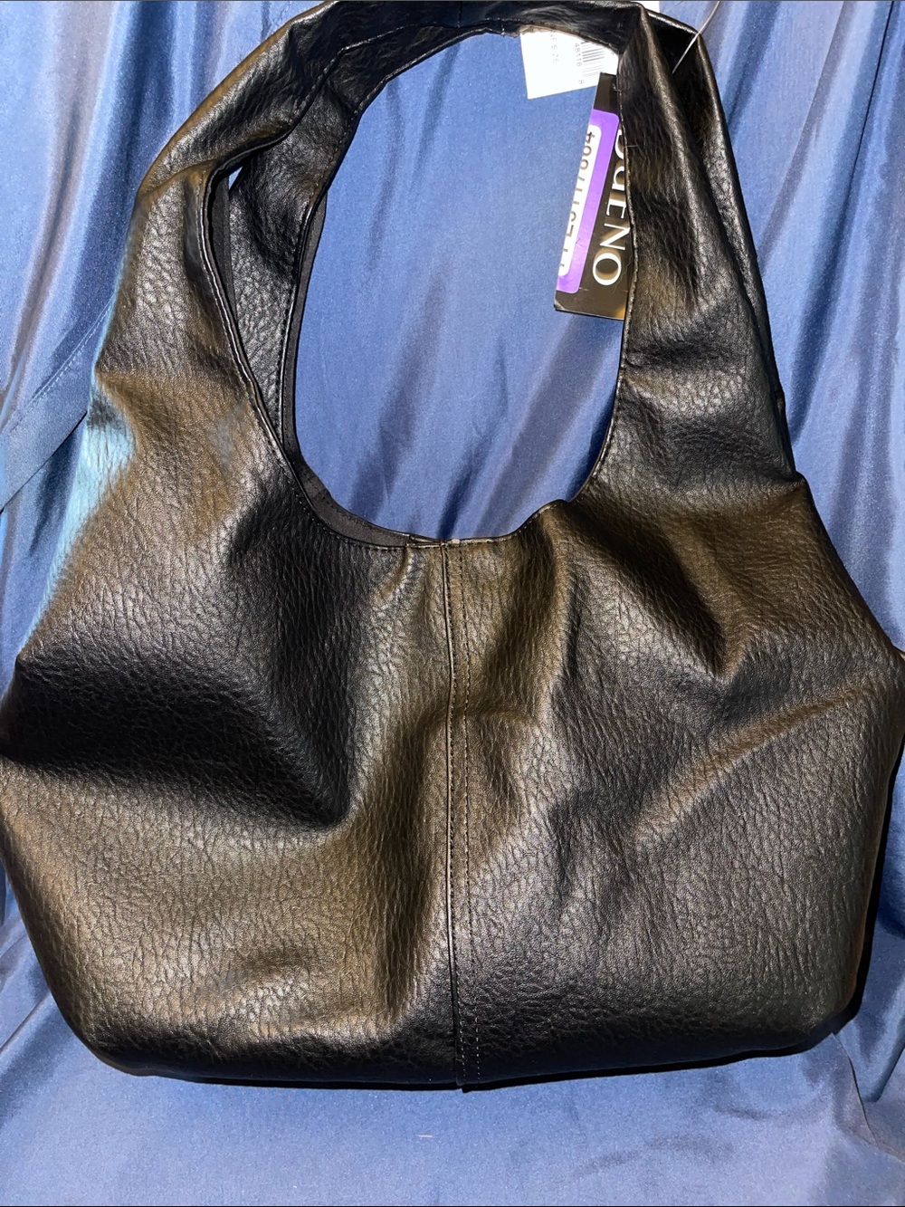 BUENO Black Pebbled Shoulder Bag with Multiple Pockets - Picture 8 of 9
